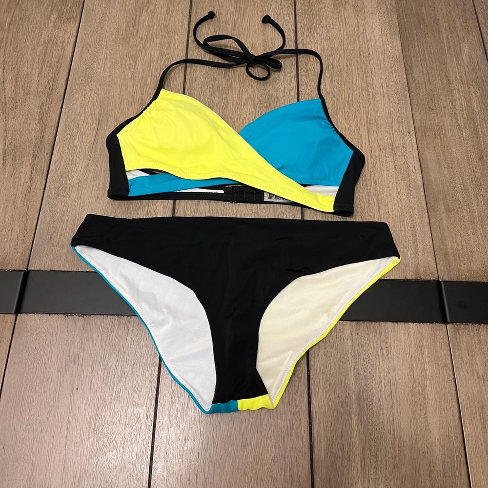 Victoria’s Secret Pink Bikini Set